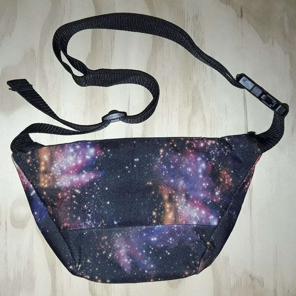 Everest | galaxy cosmic print | fanny pack | belt bag - Picture 3 of 14
